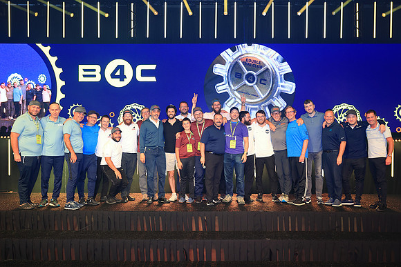 B4CFirstLook_1082
