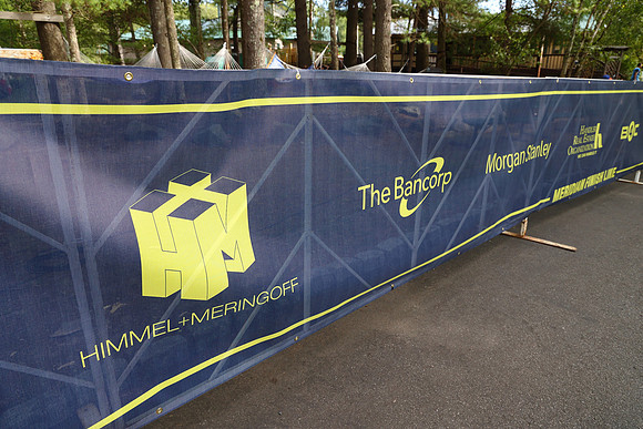 CampFinishLine_24875