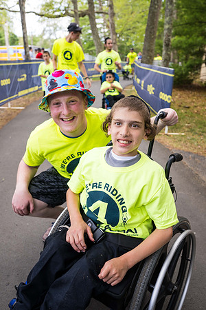 CampFinishLine_25018