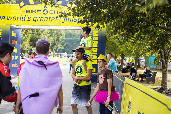 CampFinishLine_25053