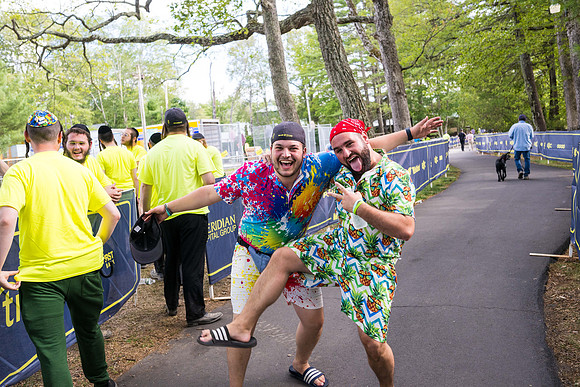 CampFinishLine_25047