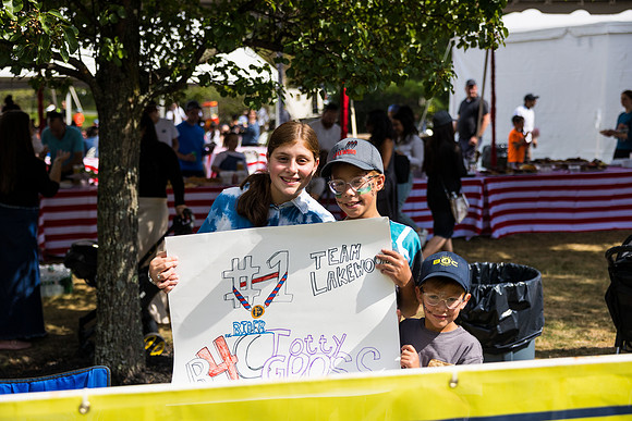 CampFinishLine_24894