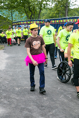CampFinishLine_24954