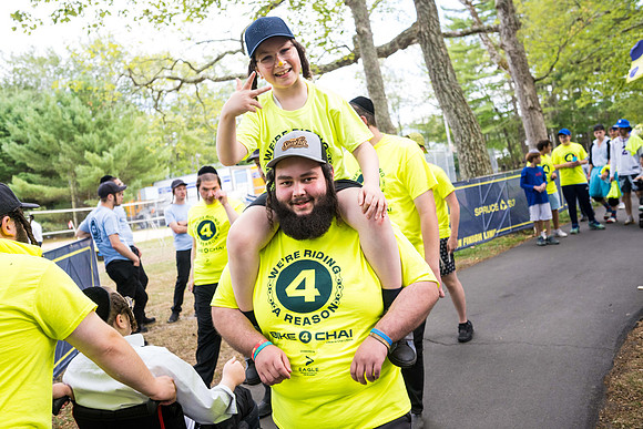 CampFinishLine_25031