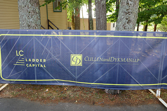 CampFinishLine_24871