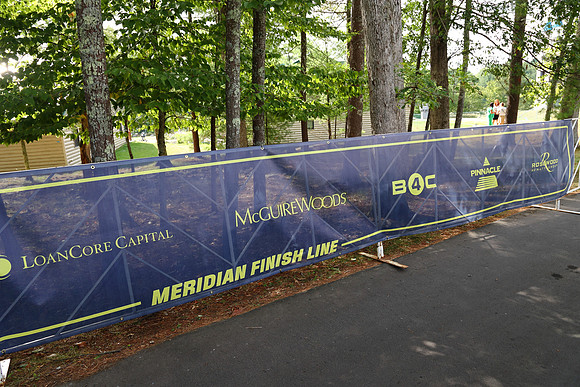 CampFinishLine_24872