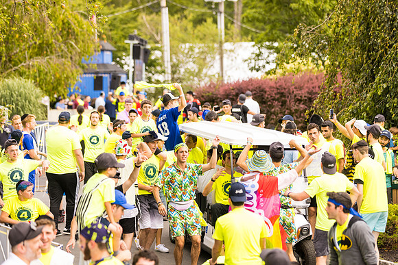 CampFinishLine_25093