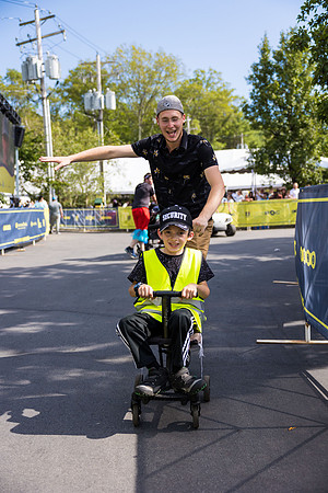 CampFinishLine_24934