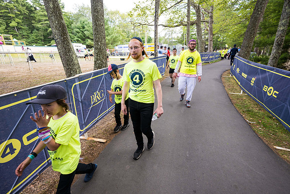 CampFinishLine_25023
