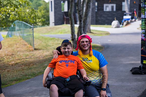 CampFinishLine_24940