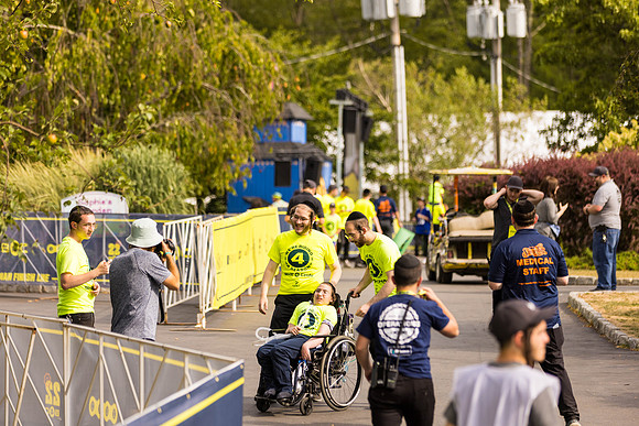 CampFinishLine_25080