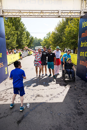 CampFinishLine_24916