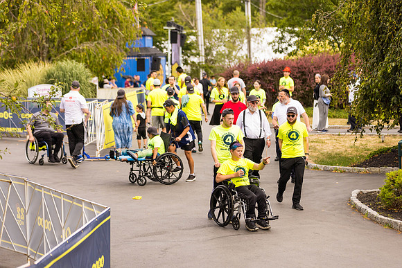 CampFinishLine_25089