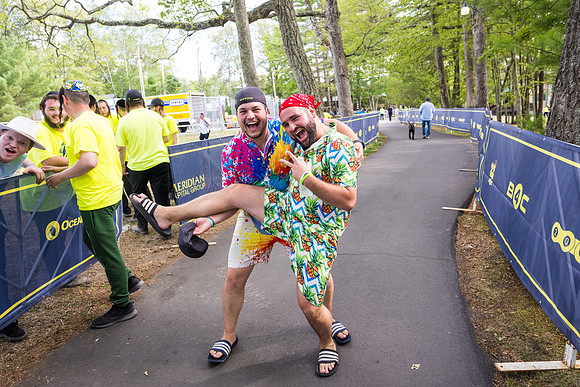 CampFinishLine_25048