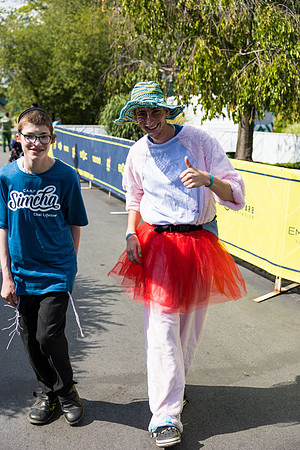 CampFinishLine_24919