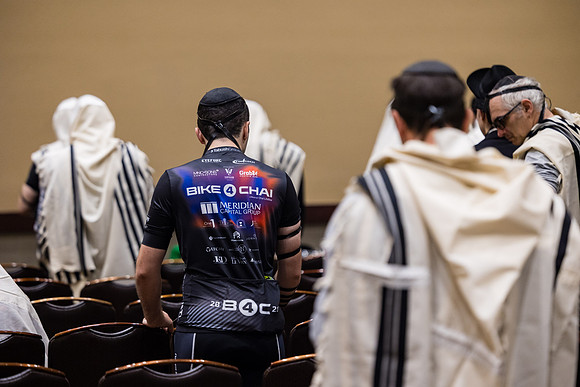 B4C2026_13758